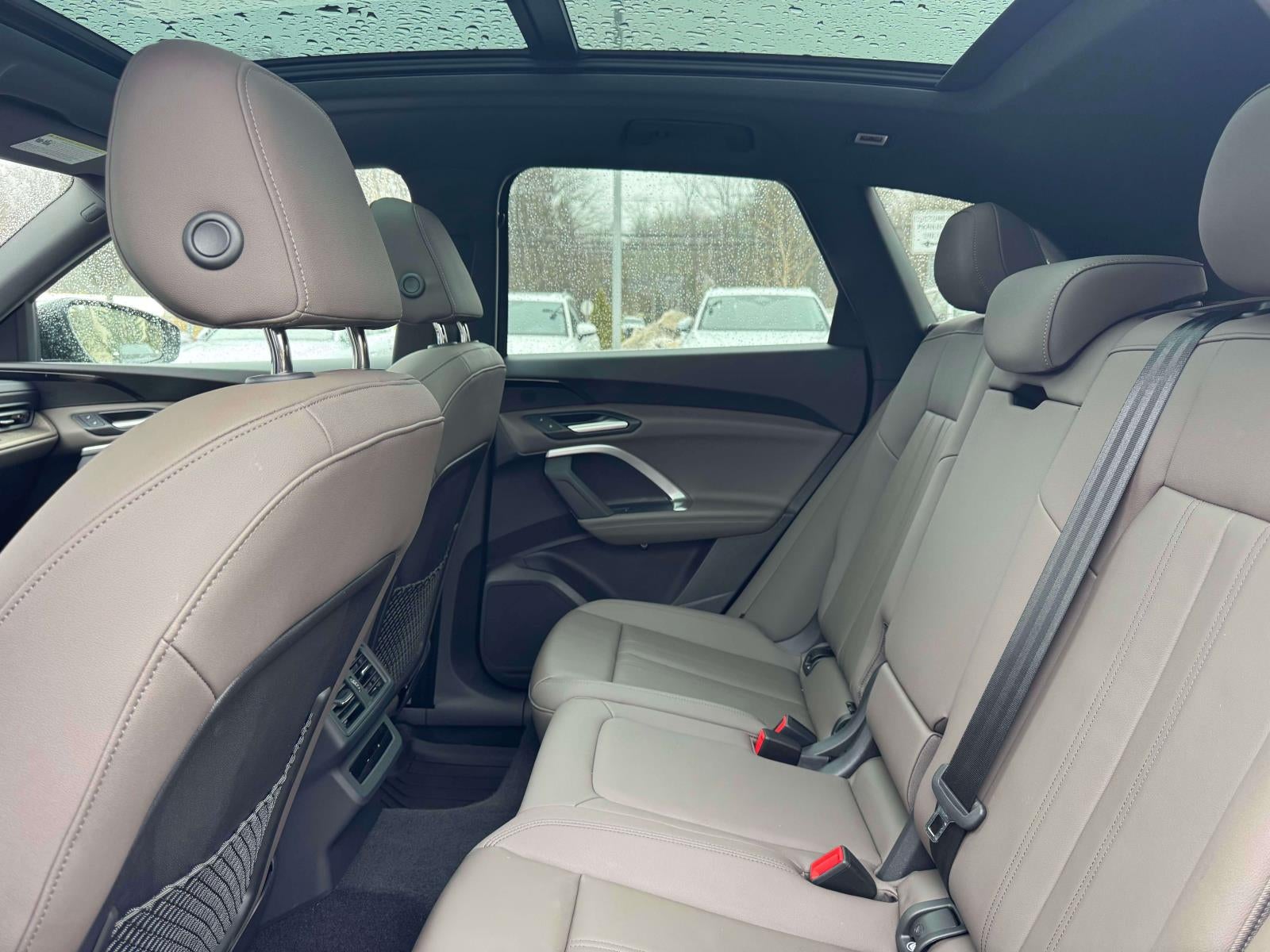 2025 Audi Q5 Premium 2.0 TFSI quattro