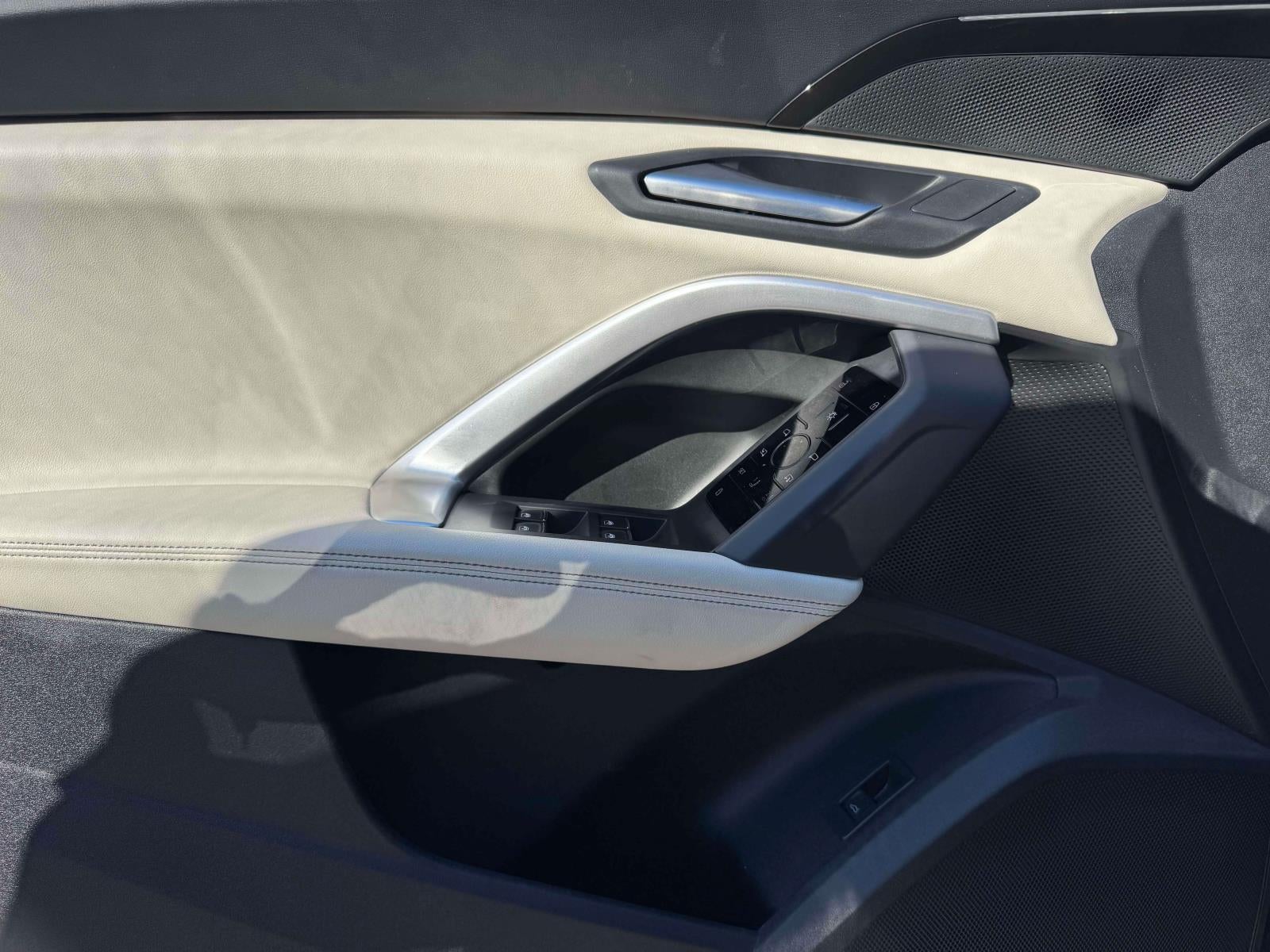 2025 Audi Q5 Sportback Premium 2.0 TFSI quattro