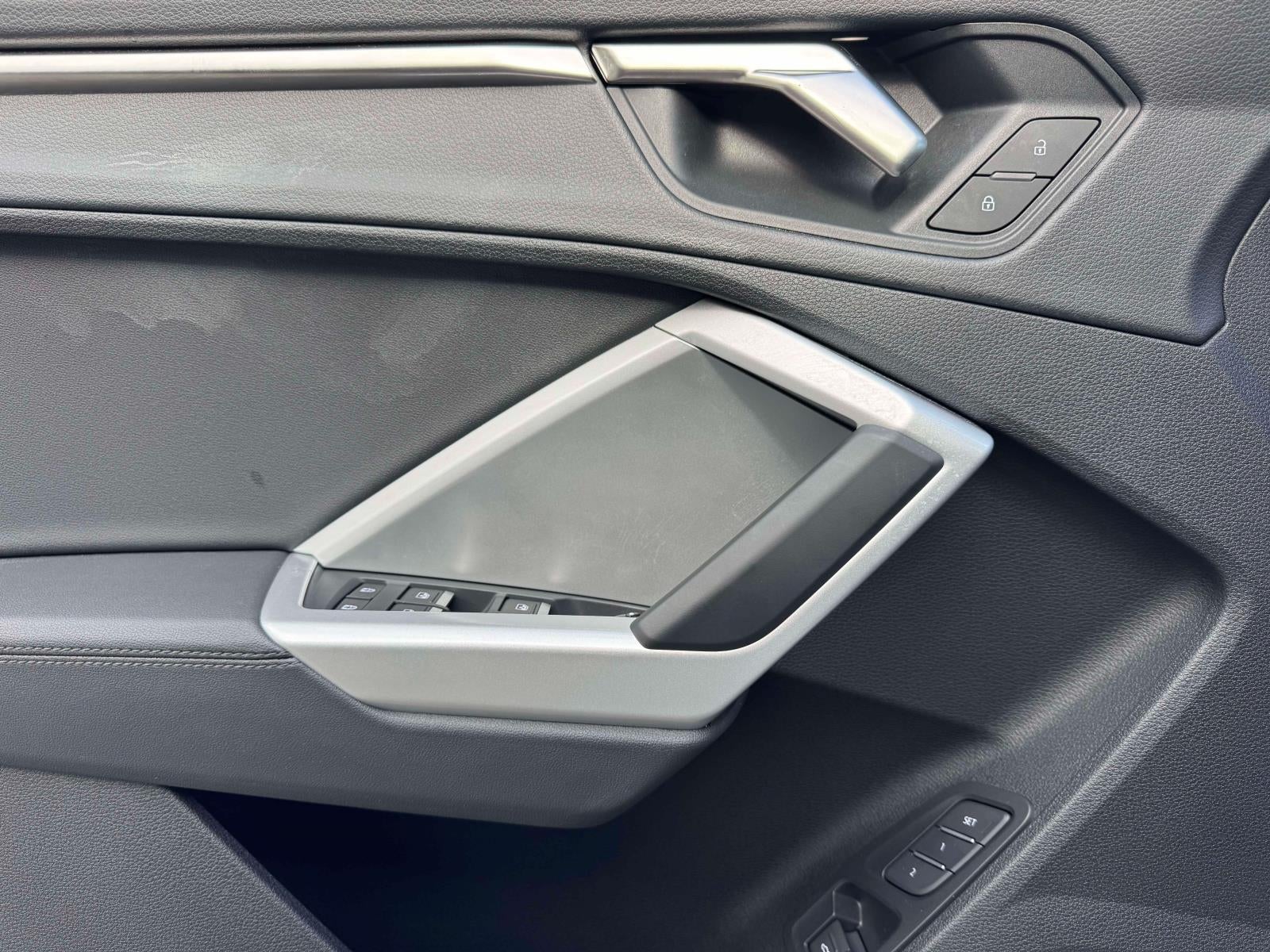 2025 Audi Q3 S line Premium 45 TFSI quattro