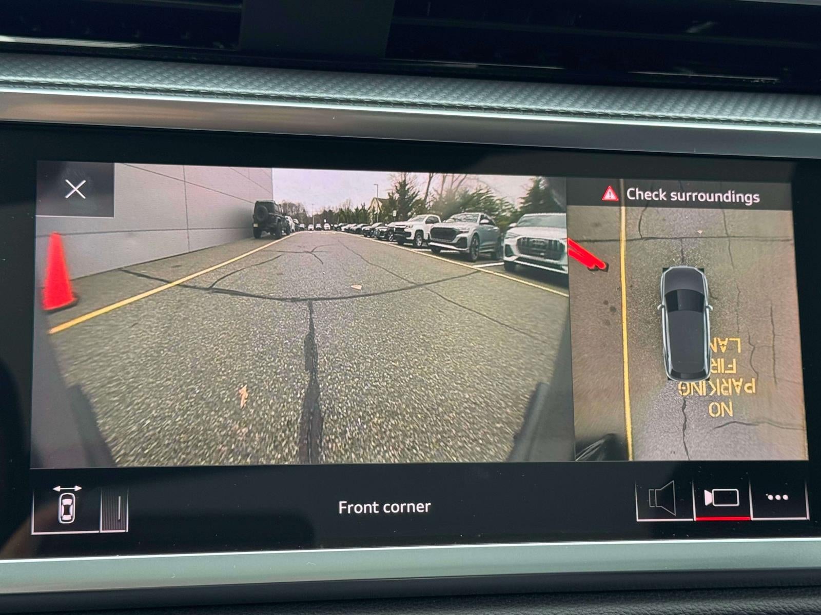 2019 Audi Q3 2.0 TFSI S line Prestige quattro