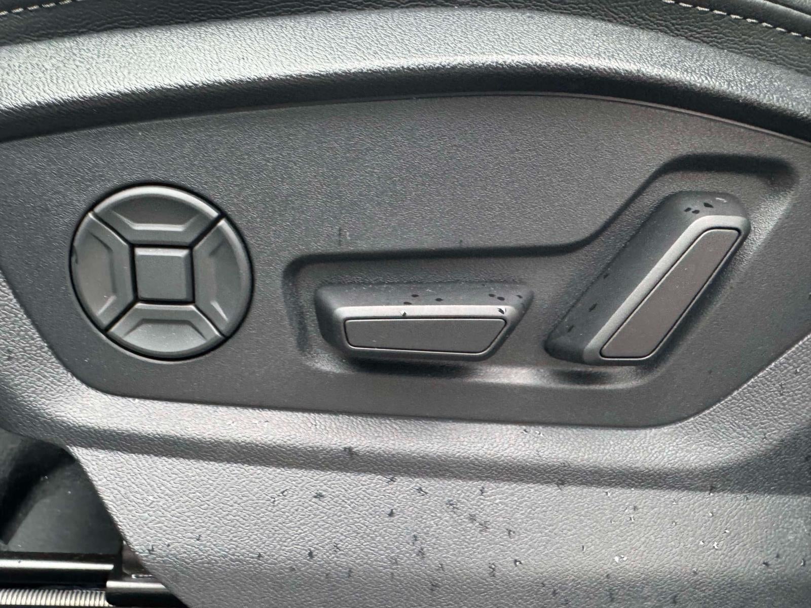 2025 Audi Q7 Premium Plus 45 TFSI quattro