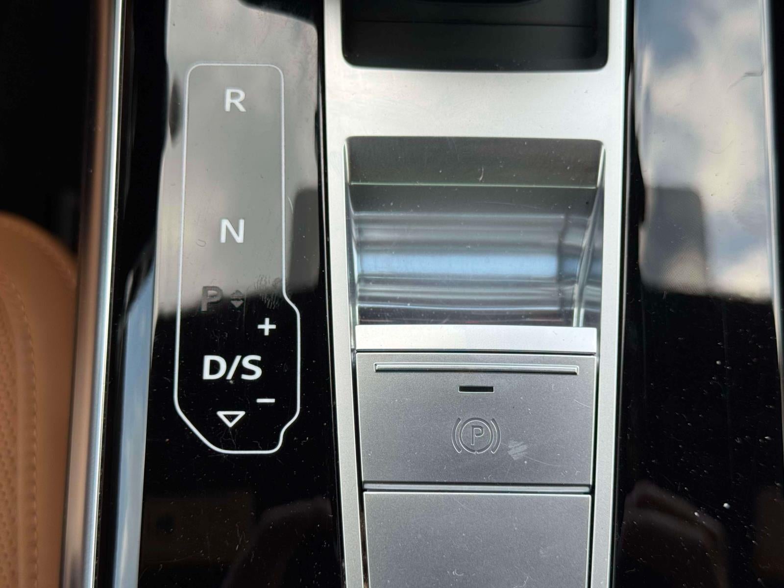 2023 Audi A8 L 55 TFSI quattro
